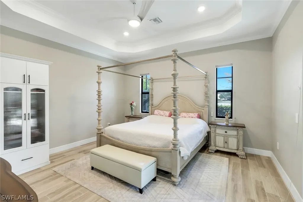 28047 Foxrock Court Bonita Springs FL 34135