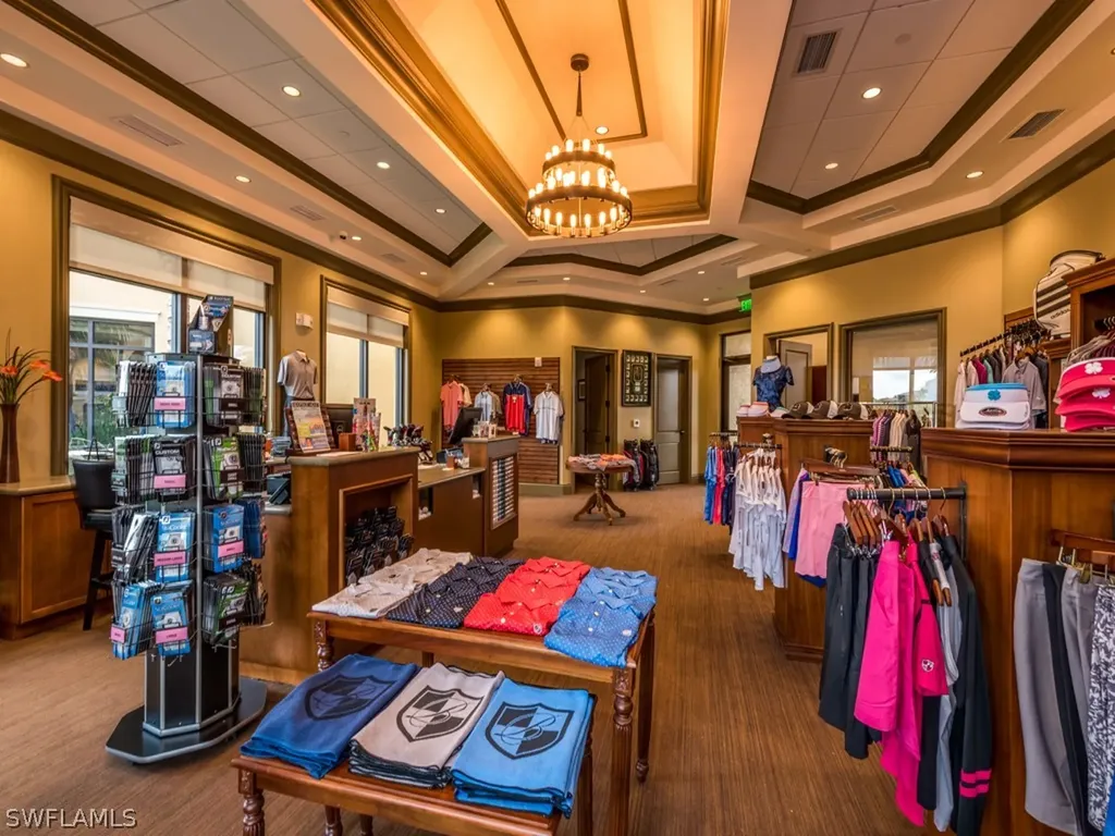 28047 Foxrock Court Bonita Springs FL 34135