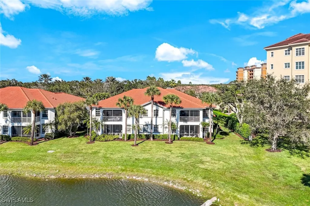 610 Laguna Royale Boulevard Naples FL 34119