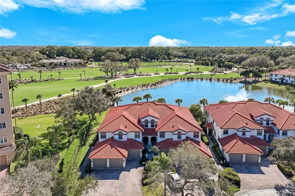 610 Laguna Royale Boulevard Naples FL 34119