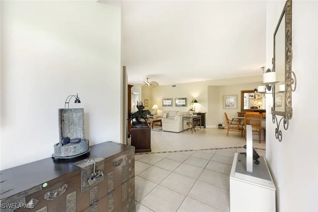 610 Laguna Royale Boulevard Naples FL 34119