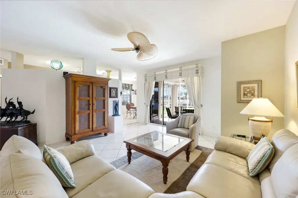 610 Laguna Royale Boulevard Naples FL 34119
