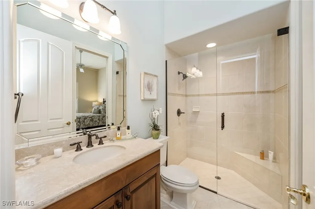 5596 Hammock Isle Drive Naples FL 34119