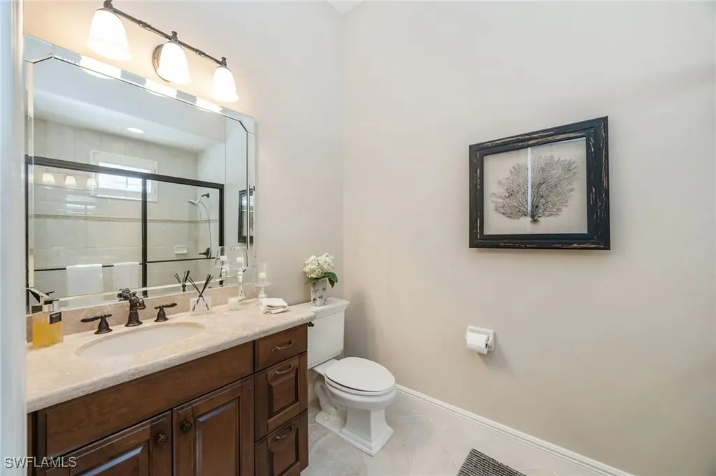 5596 Hammock Isle Drive Naples FL 34119