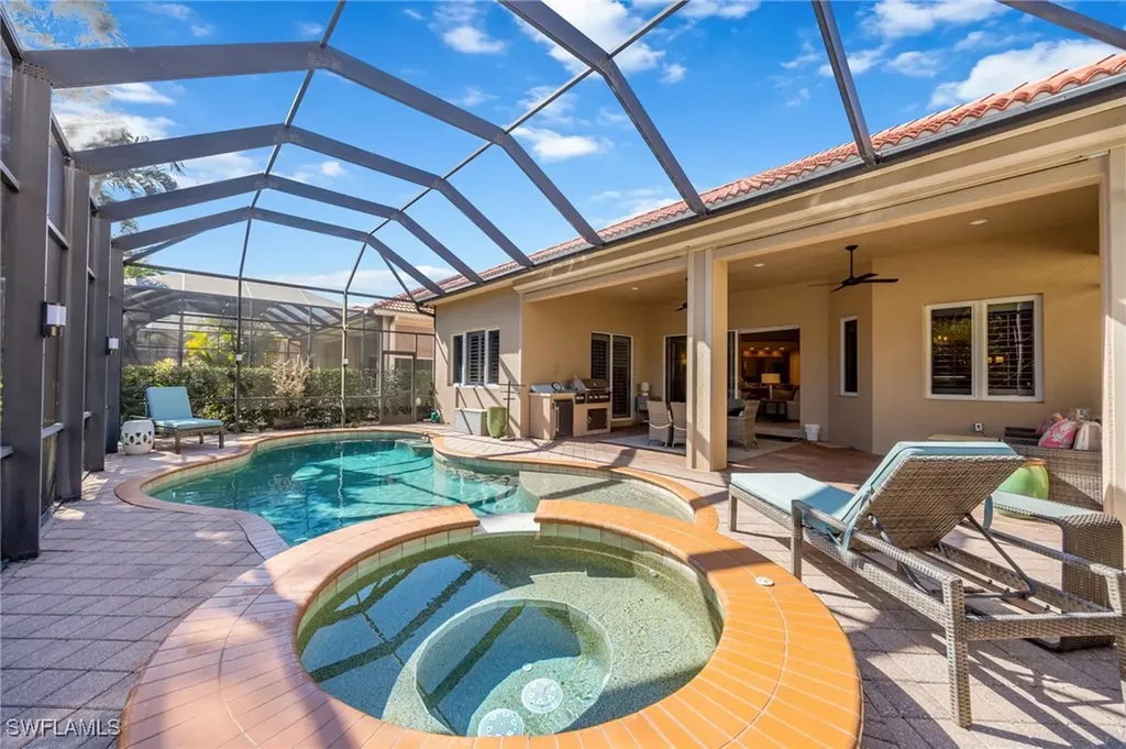 5596 Hammock Isle Drive Naples FL 34119