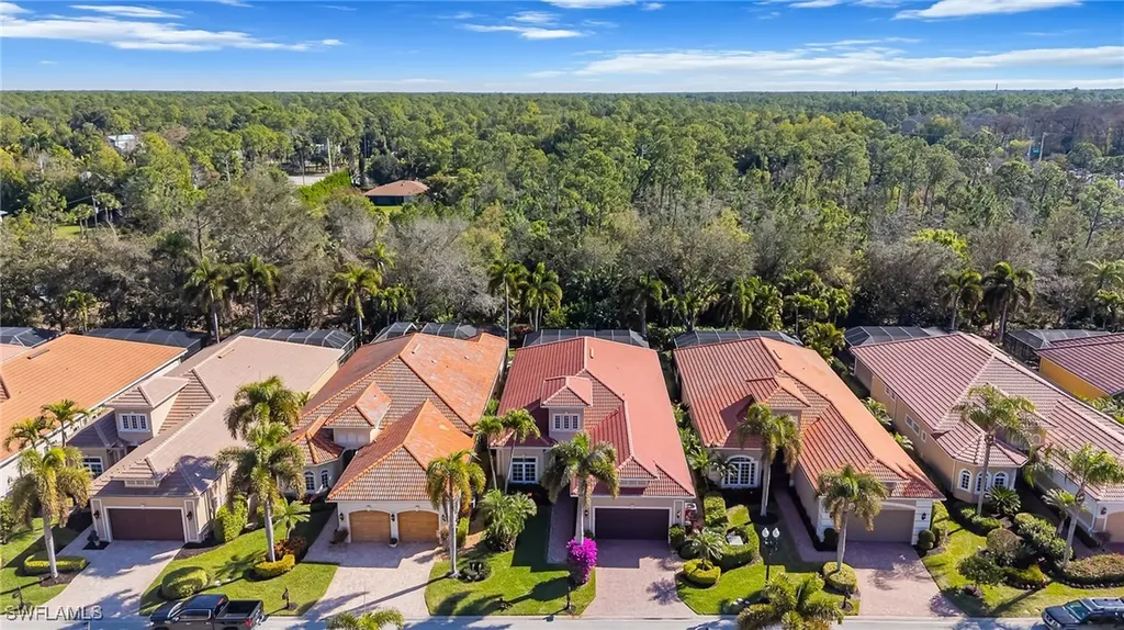 5596 Hammock Isle Drive Naples FL 34119