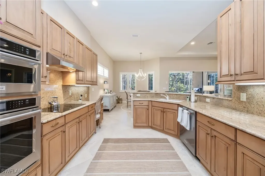 5596 Hammock Isle Drive Naples FL 34119