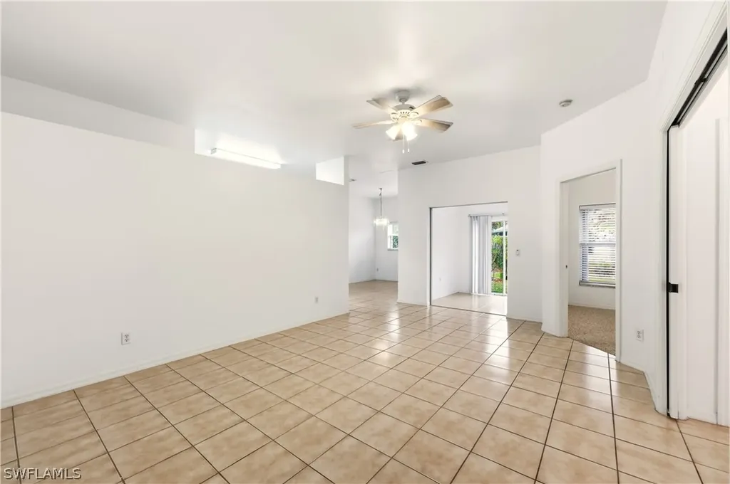 10707 Pearl Bay Circle Estero FL 33928
