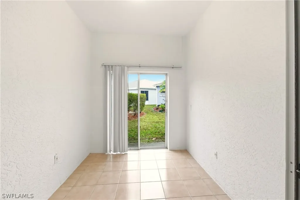 10707 Pearl Bay Circle Estero FL 33928