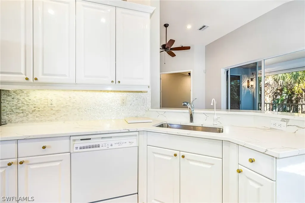 19091 Ridgepoint Drive Estero FL 33928