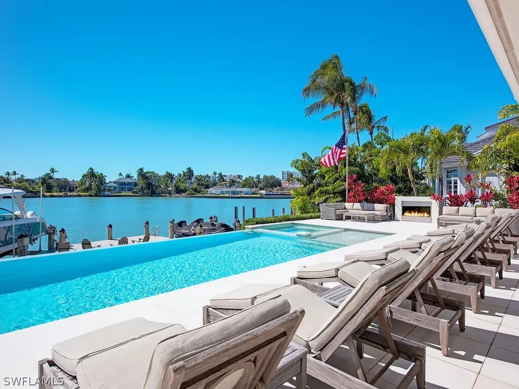 440 Spring Line Drive Naples FL 34102