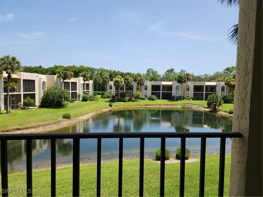 3320 Olympic Drive Naples FL 34105