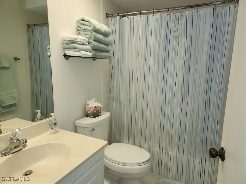 3320 Olympic Drive Naples FL 34105