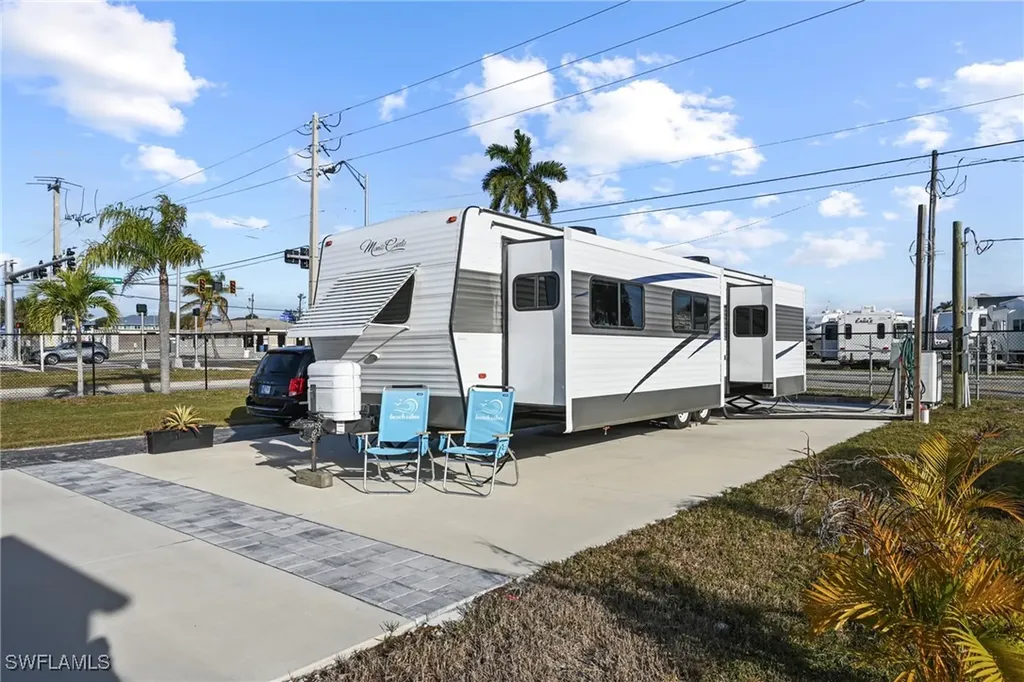 19281 #38 San Carlos Boulevard Fort Myers Beach FL 33931
