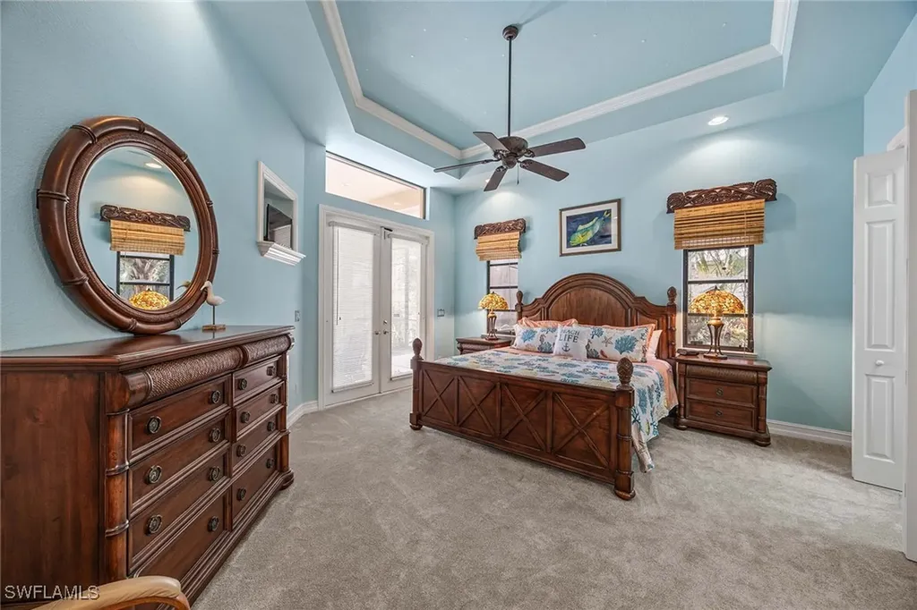 146 Windward Cay Naples FL 34114
