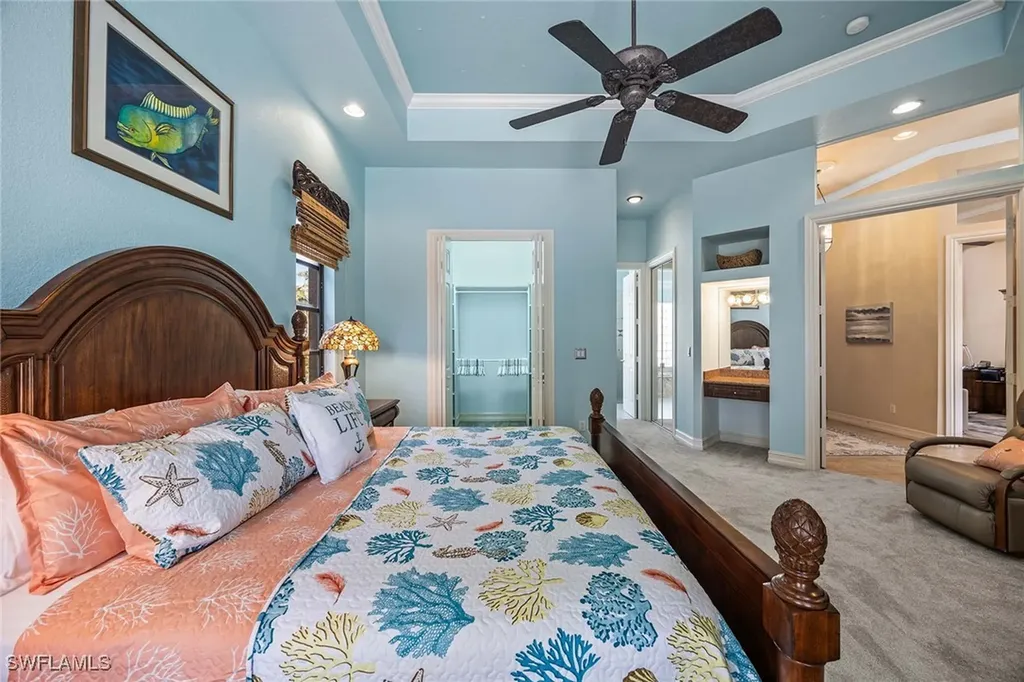146 Windward Cay Naples FL 34114