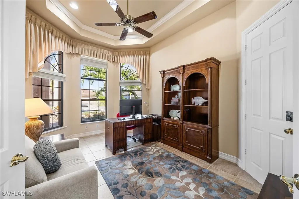 146 Windward Cay Naples FL 34114