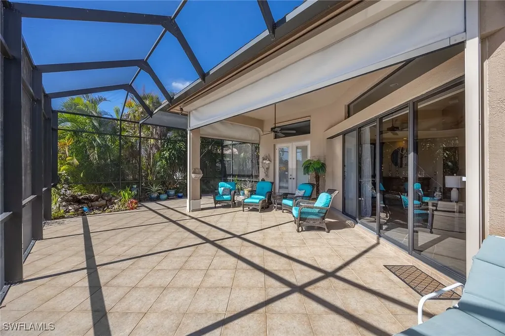 146 Windward Cay Naples FL 34114