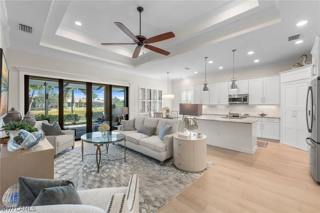 9096 Isla Bella Circle Bonita Springs FL 34135