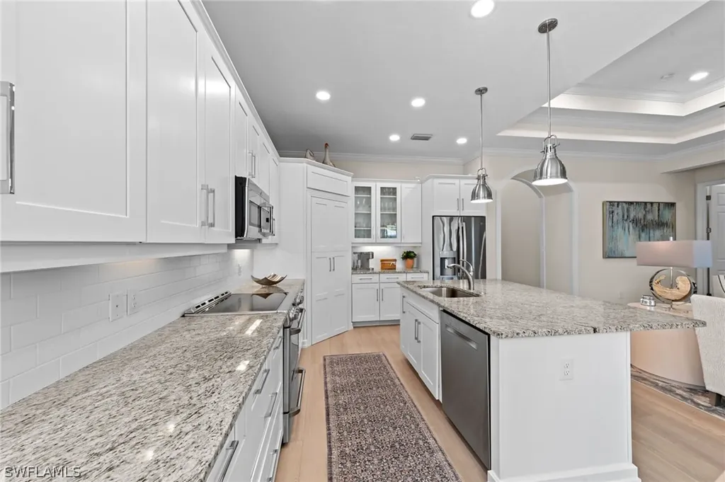 9096 Isla Bella Circle Bonita Springs FL 34135