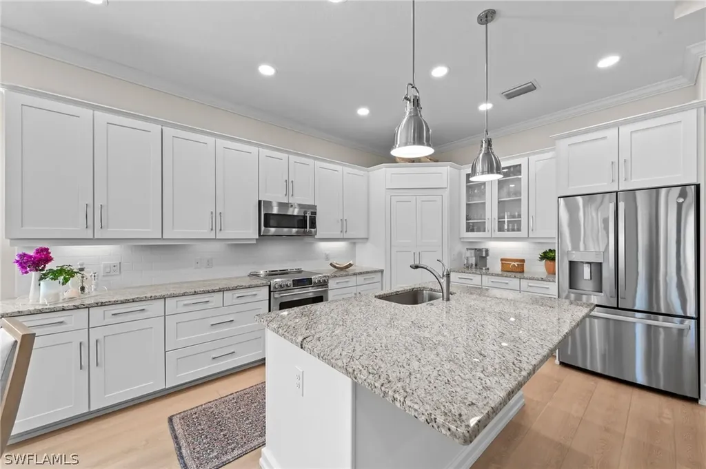 9096 Isla Bella Circle Bonita Springs FL 34135