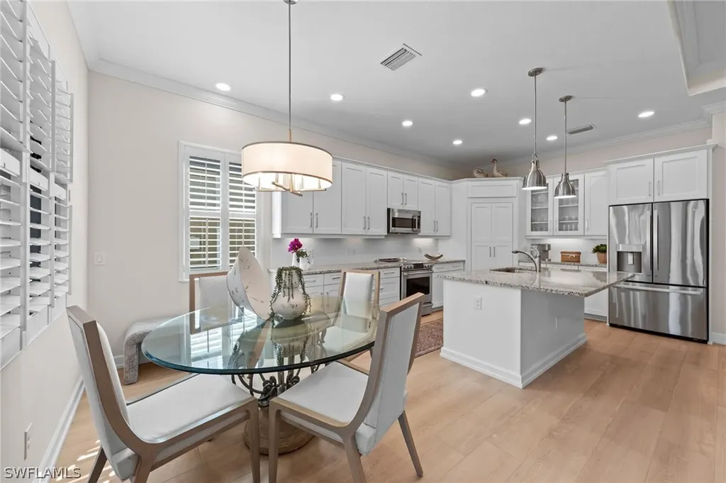 9096 Isla Bella Circle Bonita Springs FL 34135