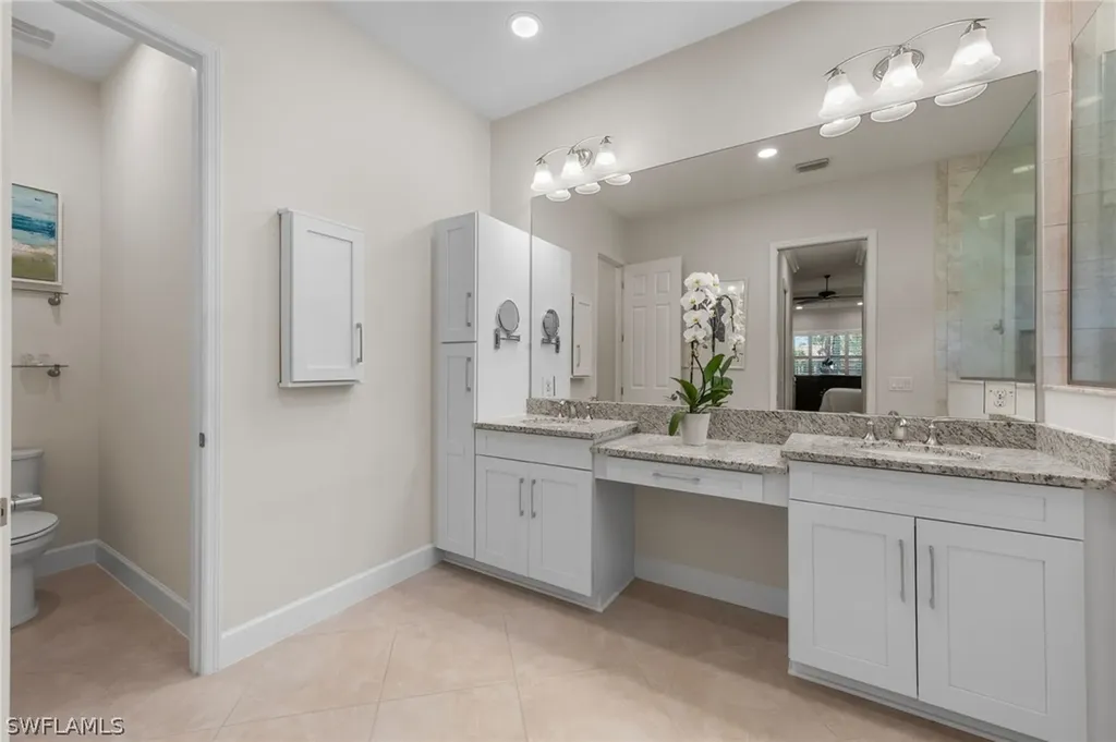 9096 Isla Bella Circle Bonita Springs FL 34135