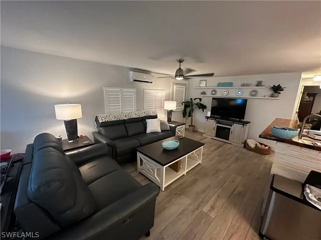 170 Pine Key Lane Naples FL 34114