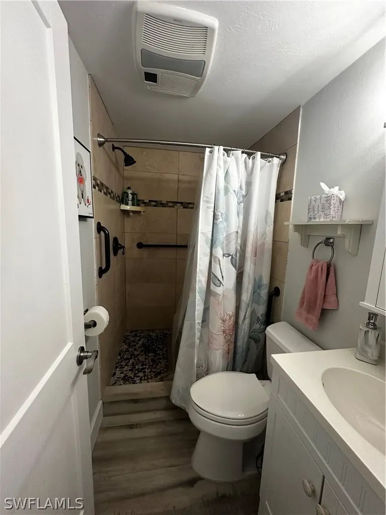 170 Pine Key Lane Naples FL 34114