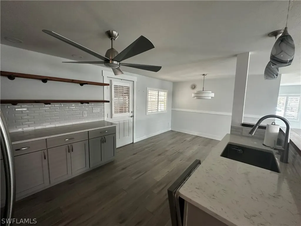 170 Pine Key Lane Naples FL 34114