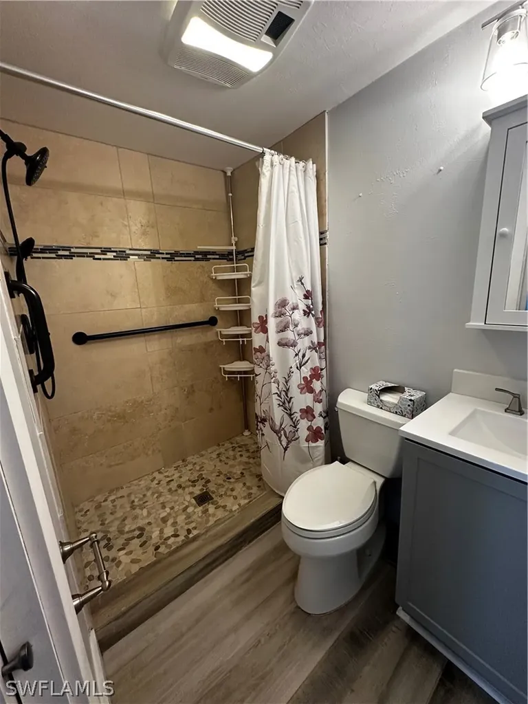 170 Pine Key Lane Naples FL 34114