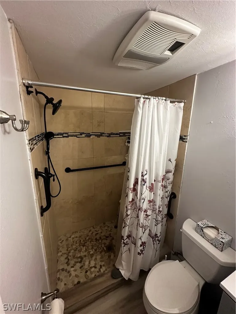 170 Pine Key Lane Naples FL 34114