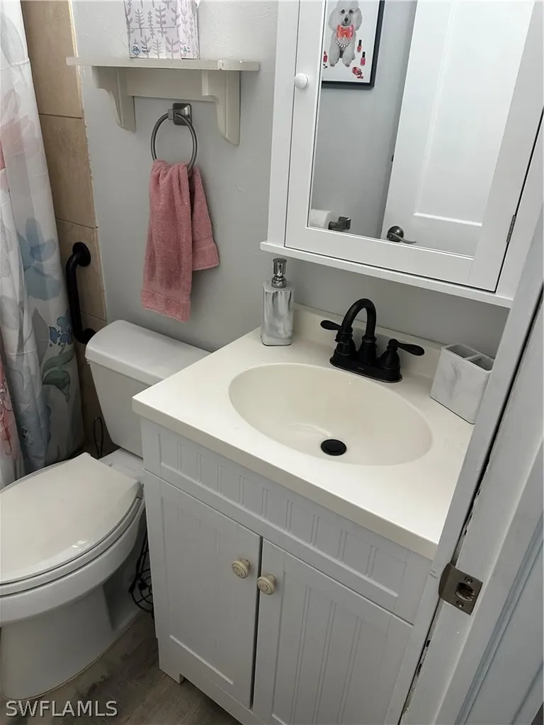 170 Pine Key Lane Naples FL 34114