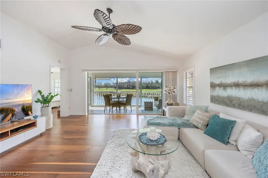 6270 Bellerive Avenue Naples FL 34119