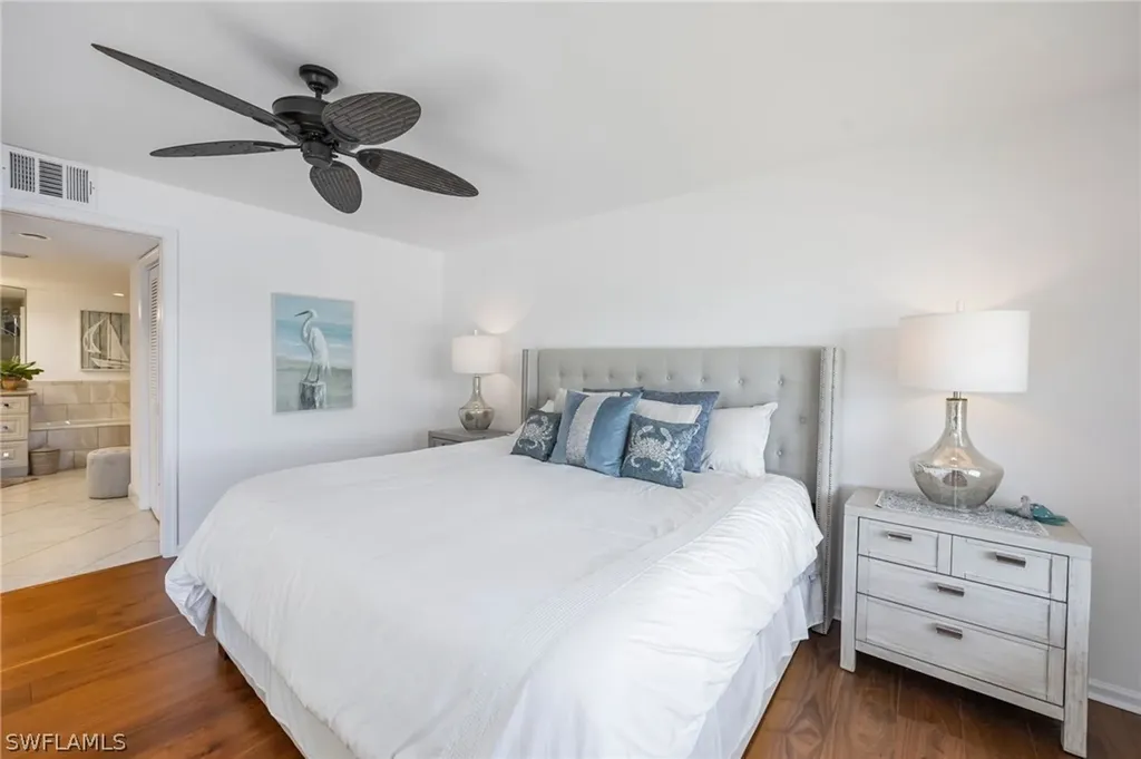 6270 Bellerive Avenue Naples FL 34119