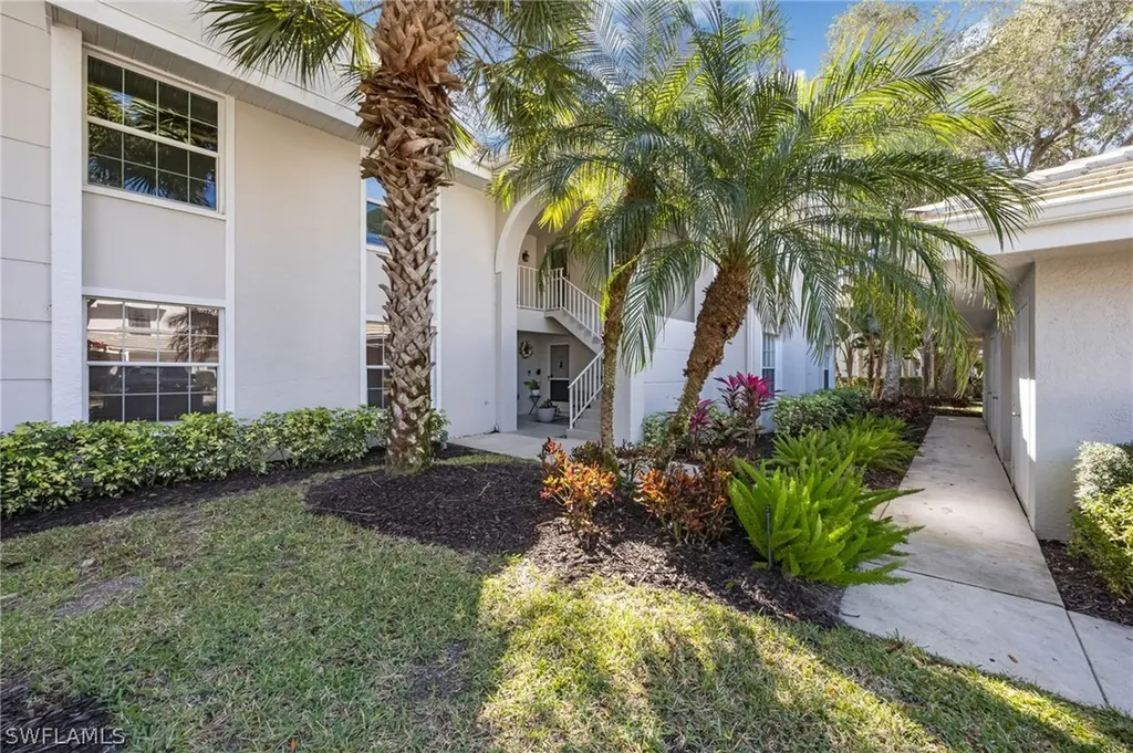 6270 Bellerive Avenue Naples FL 34119