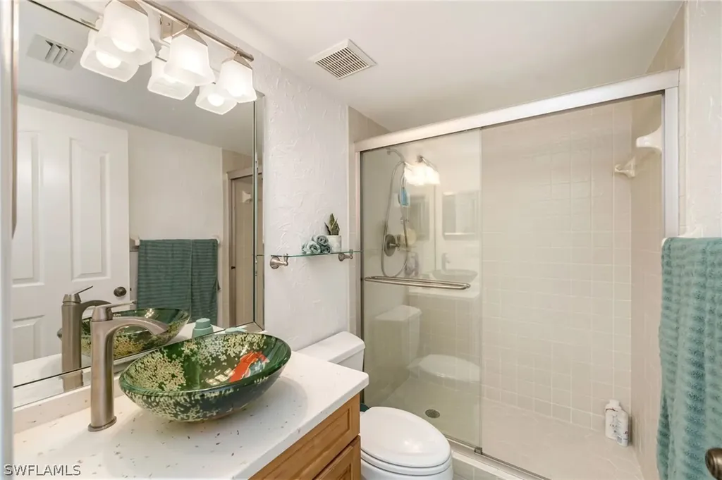 6270 Bellerive Avenue Naples FL 34119