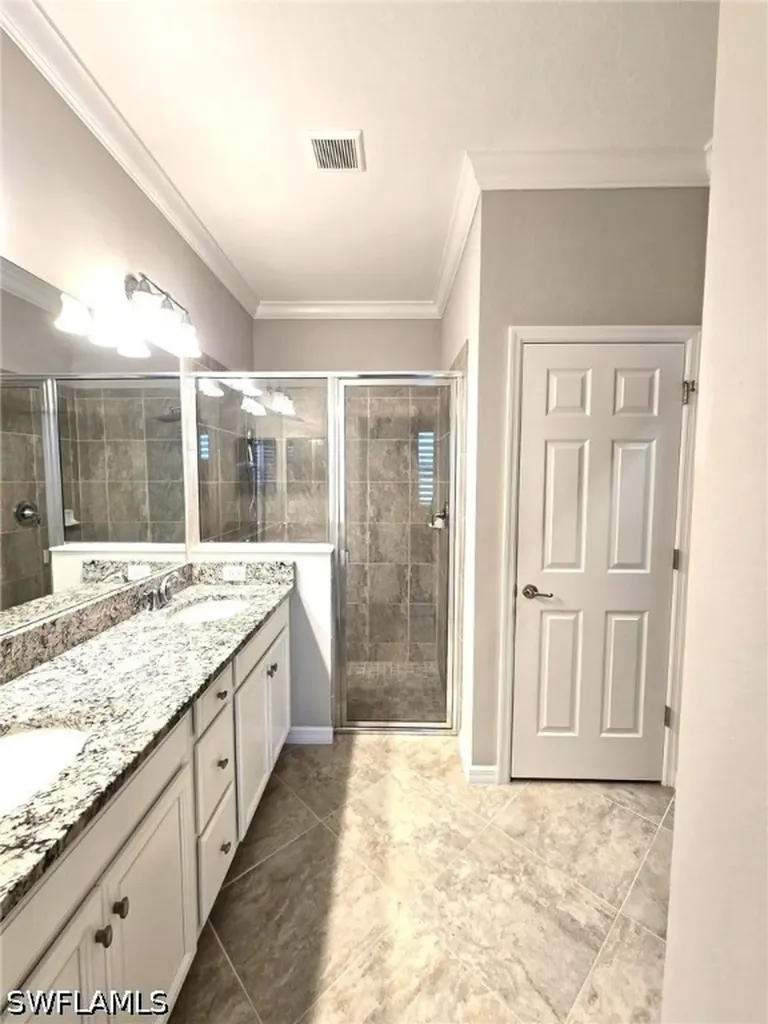 9163 Woodhurst Drive Naples FL 34120