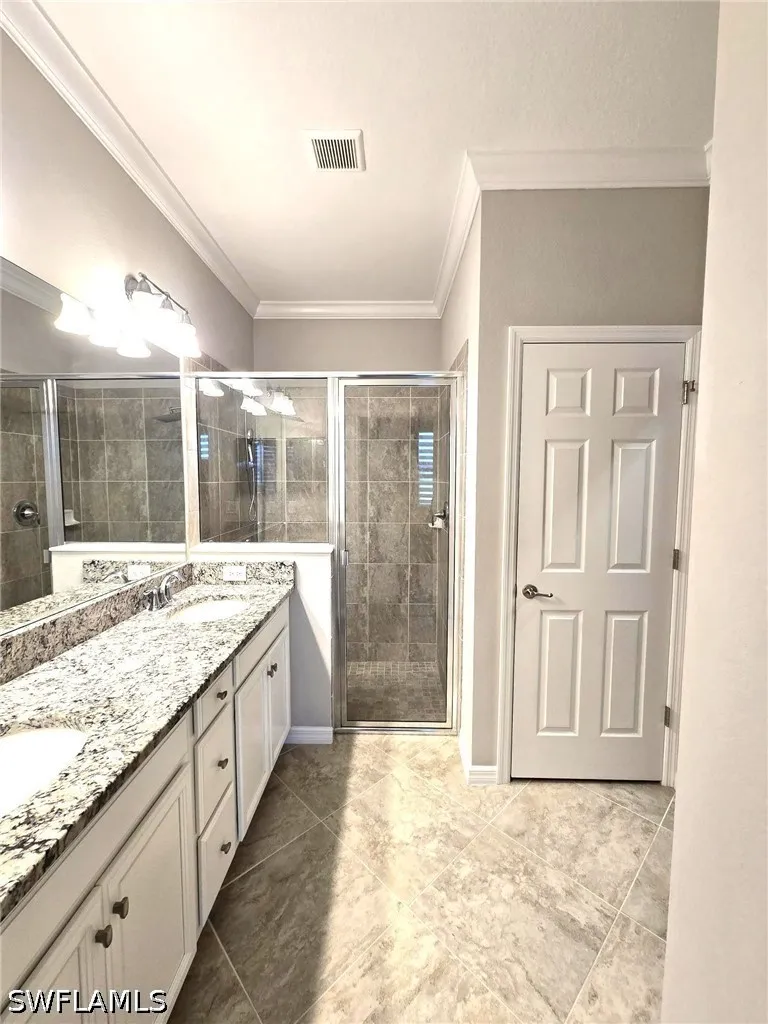 9163 Woodhurst Drive Naples FL 34120