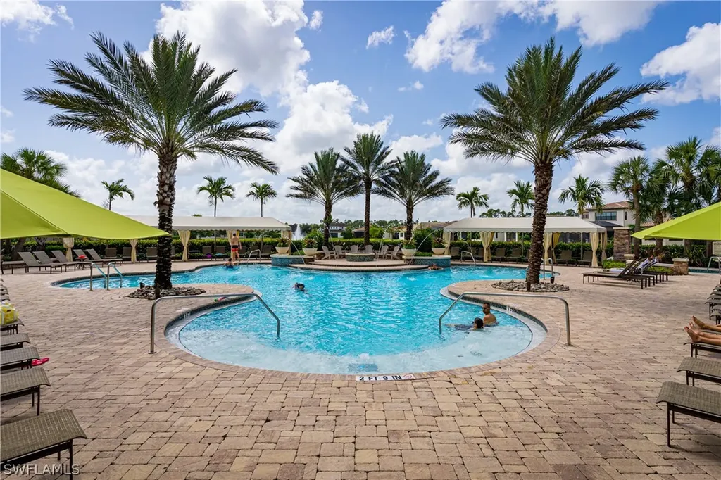 9163 Woodhurst Drive Naples FL 34120
