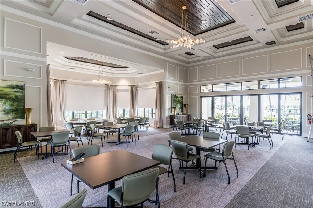 9163 Woodhurst Drive Naples FL 34120