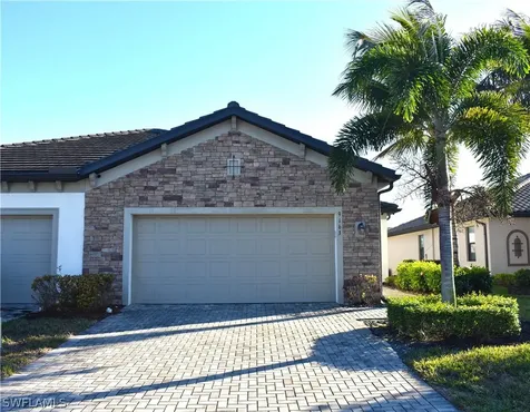 9163 Woodhurst Drive Naples FL 34120