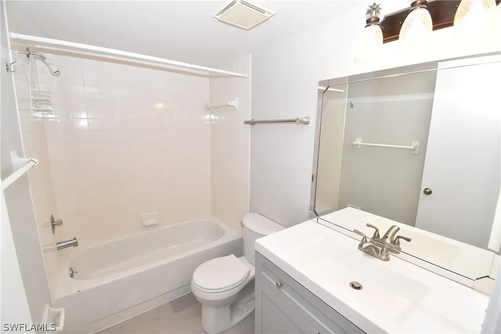5667 Rattlesnake Hammock Road Naples FL 34113