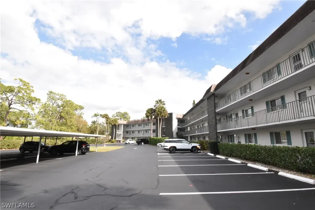 5667 Rattlesnake Hammock Road Naples FL 34113