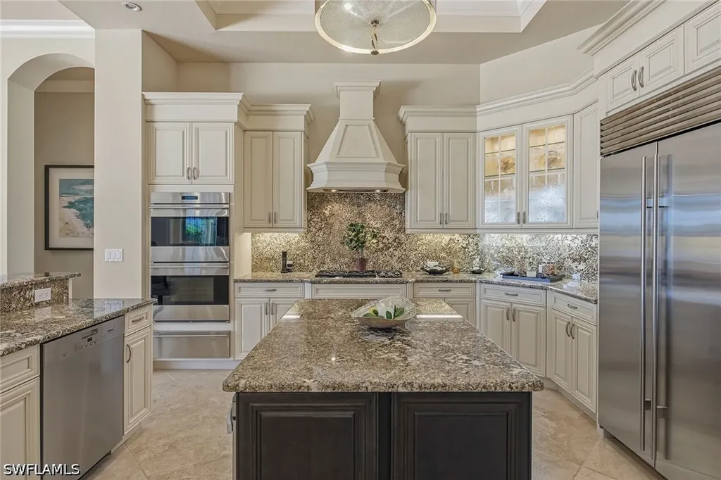 3849 Isla Del Sol Way Naples FL 34114