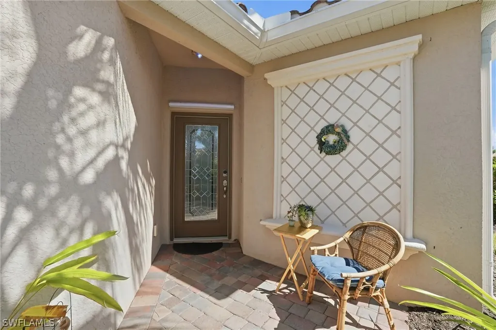 14536 Grapevine Drive Naples FL 34114