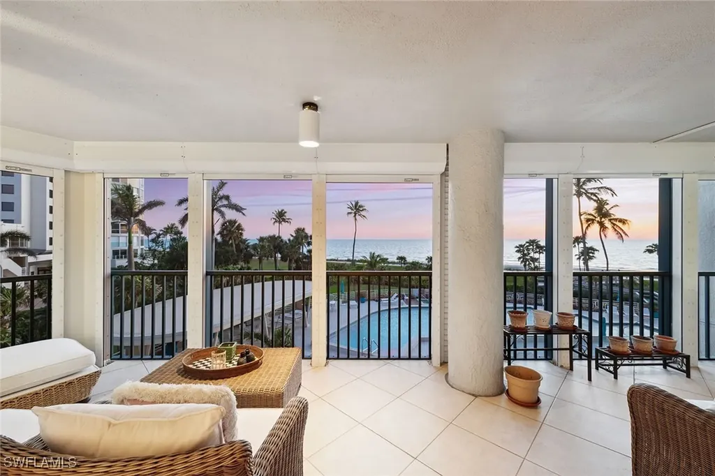 4651 Gulf Shore Boulevard N Naples FL 34103