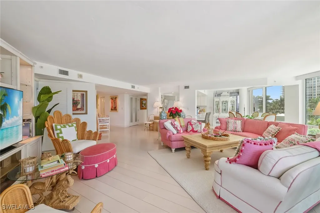 4651 Gulf Shore Boulevard N Naples FL 34103
