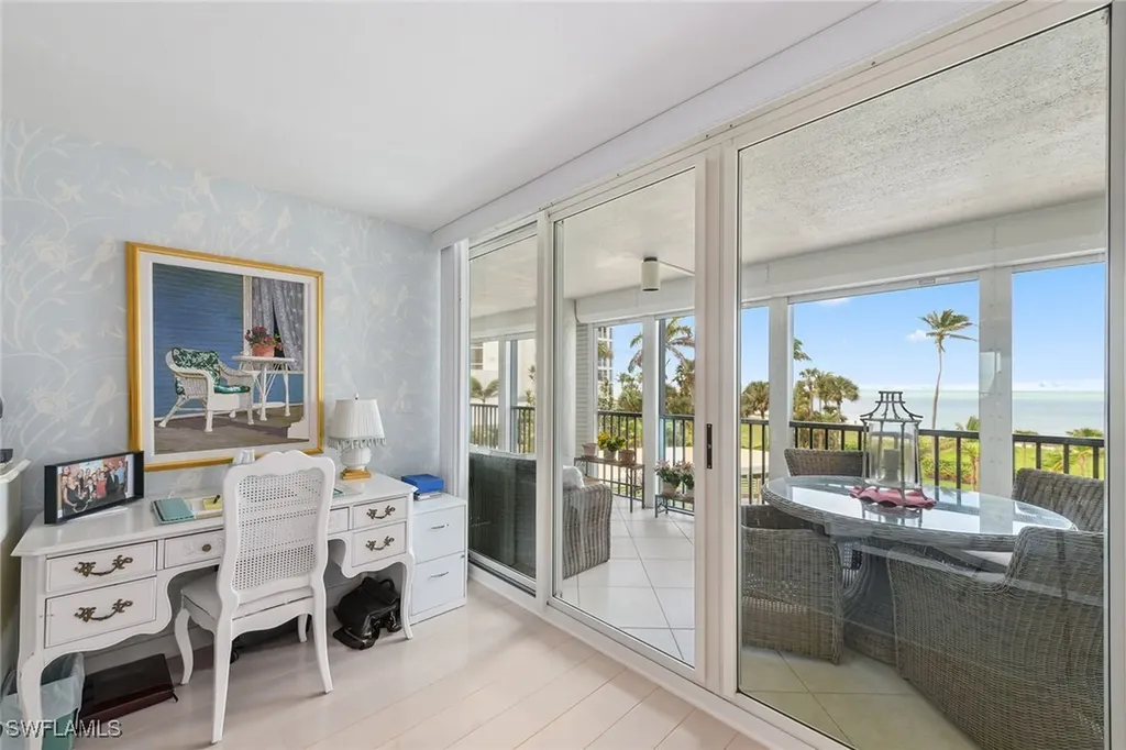 4651 Gulf Shore Boulevard N Naples FL 34103
