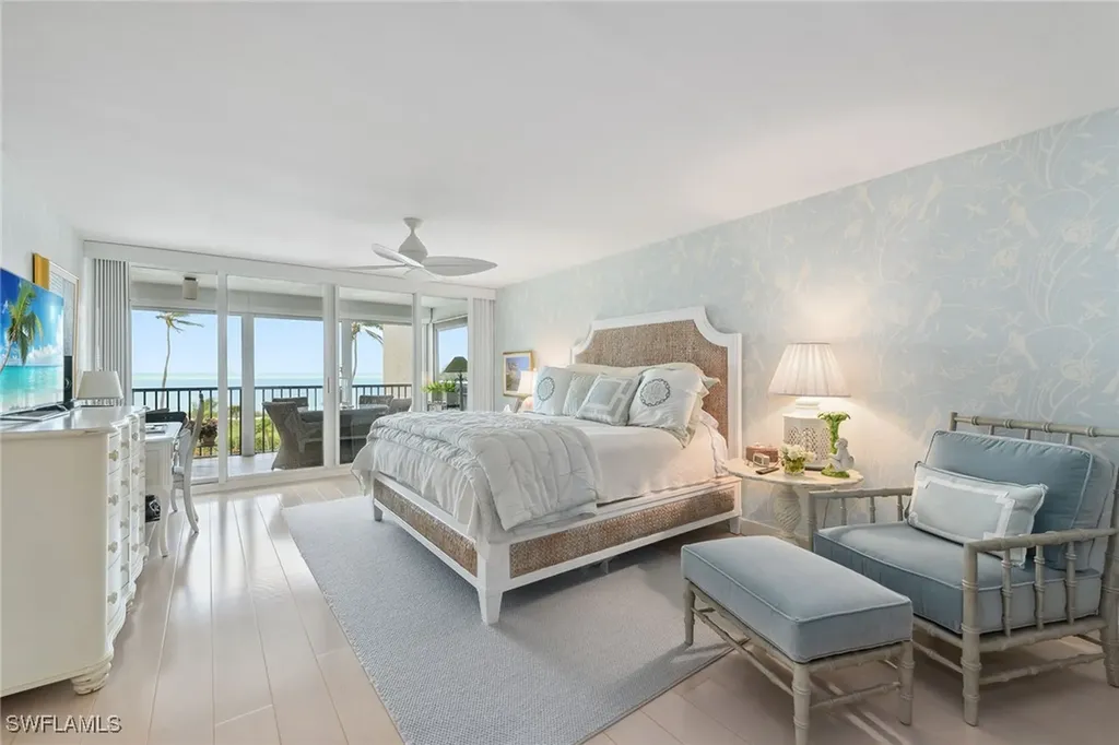 4651 Gulf Shore Boulevard N Naples FL 34103